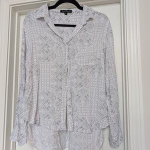 Velvet Heart Black and White Geometric Blouse